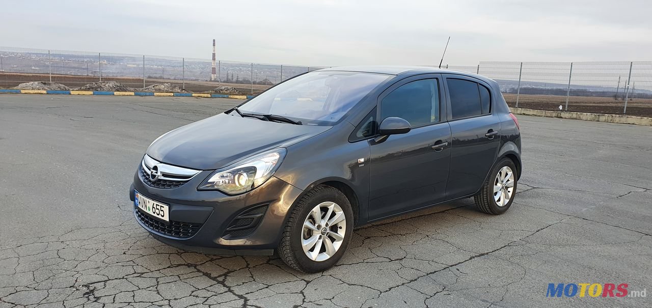 2014' Opel Corsa photo #2
