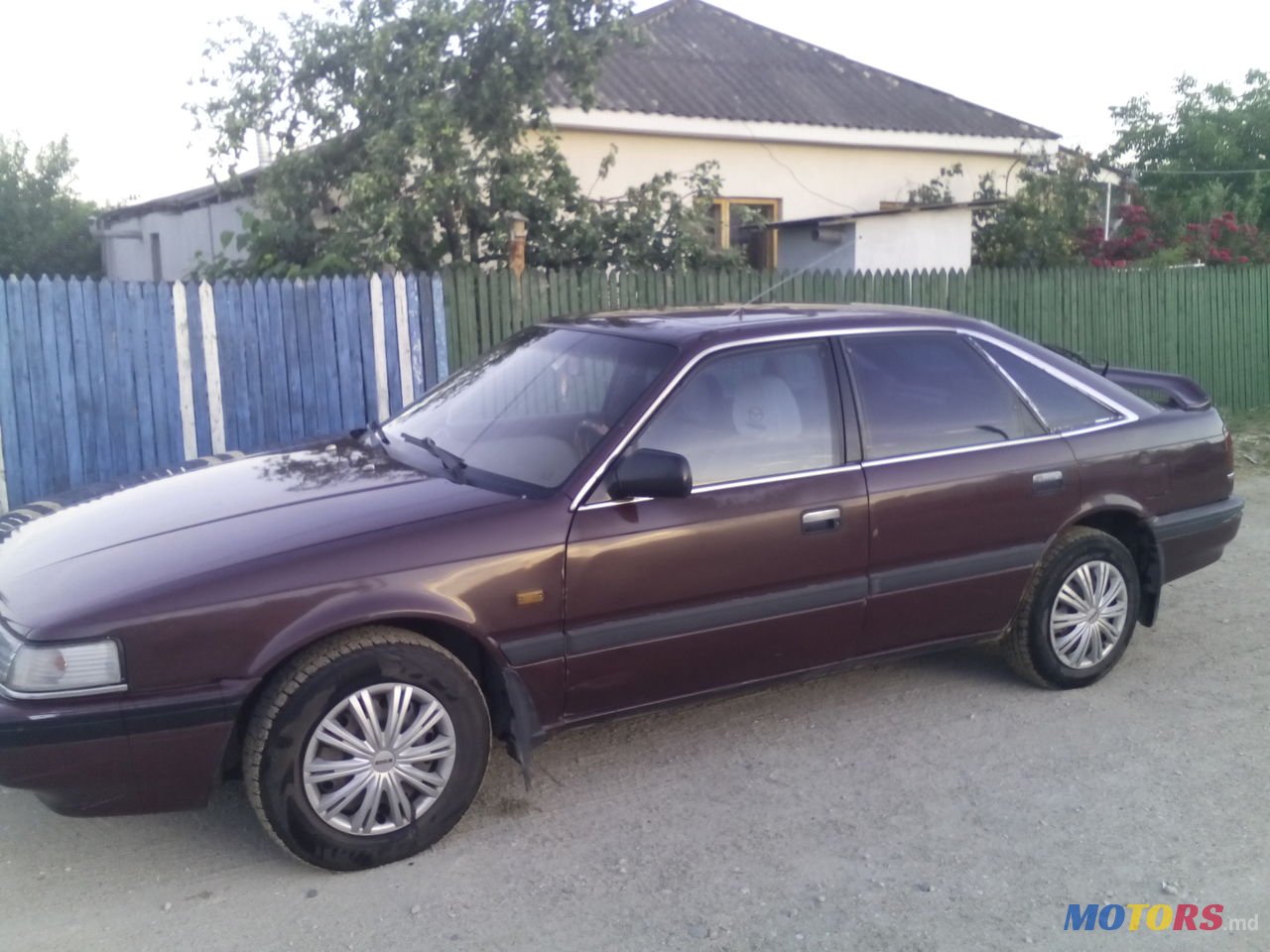 1991' Mazda 626 photo #2