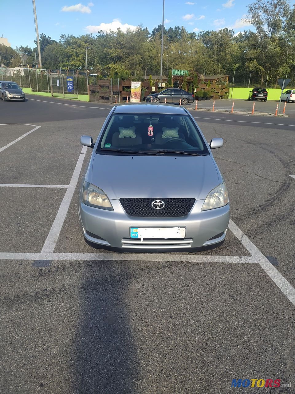 2004' Toyota Corolla photo #1