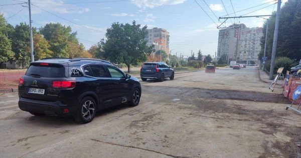 В центре Кишинева открыли отрезок улицы Чуфля, где проводится ремонт