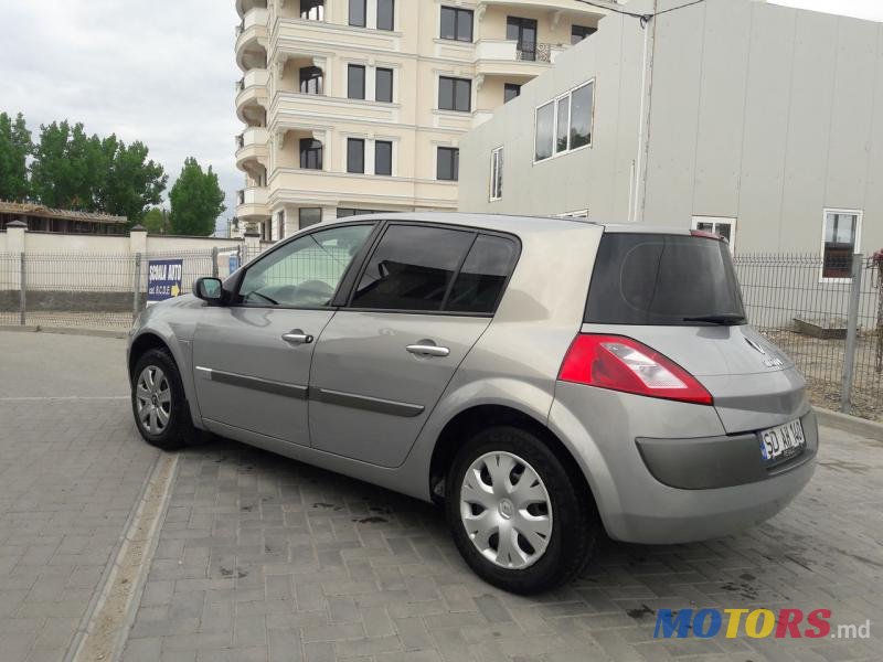 2004' Renault Megane photo #6