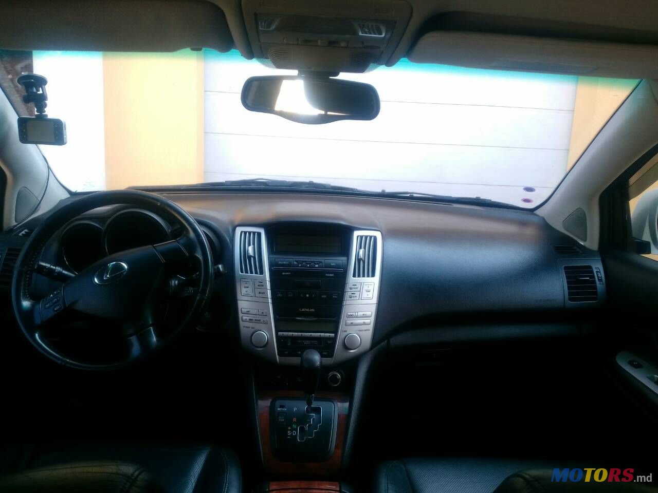 2005' Lexus RX 300 photo #6