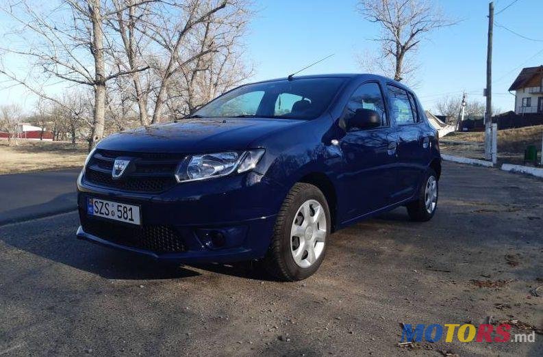 2013' Dacia Sandero photo #1