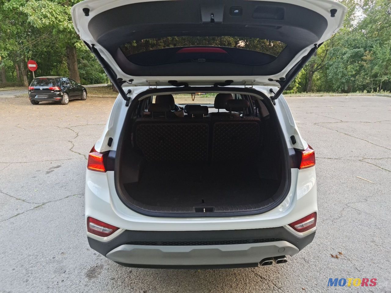 2019' Hyundai Santa Fe photo #3