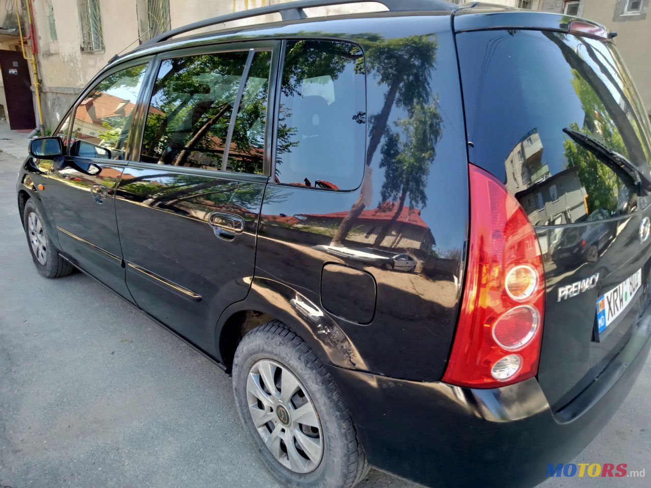 2004' Mazda Premacy photo #3