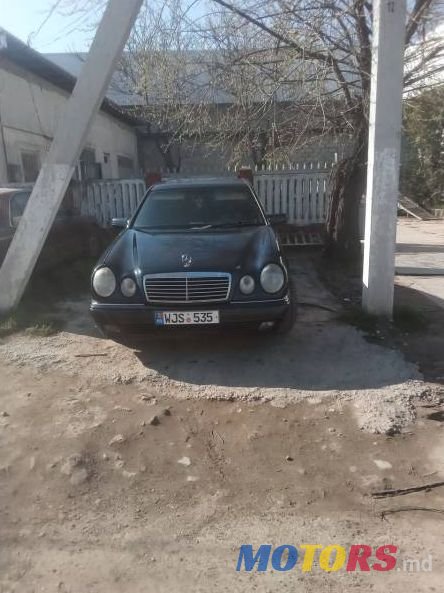 1996' Mercedes-Benz E photo #2