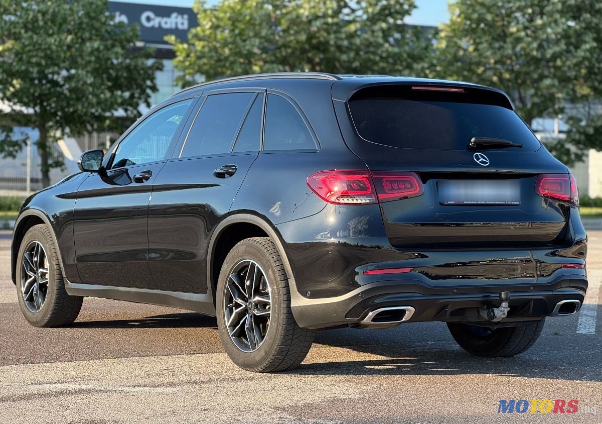2020' Mercedes-Benz GLC photo #4