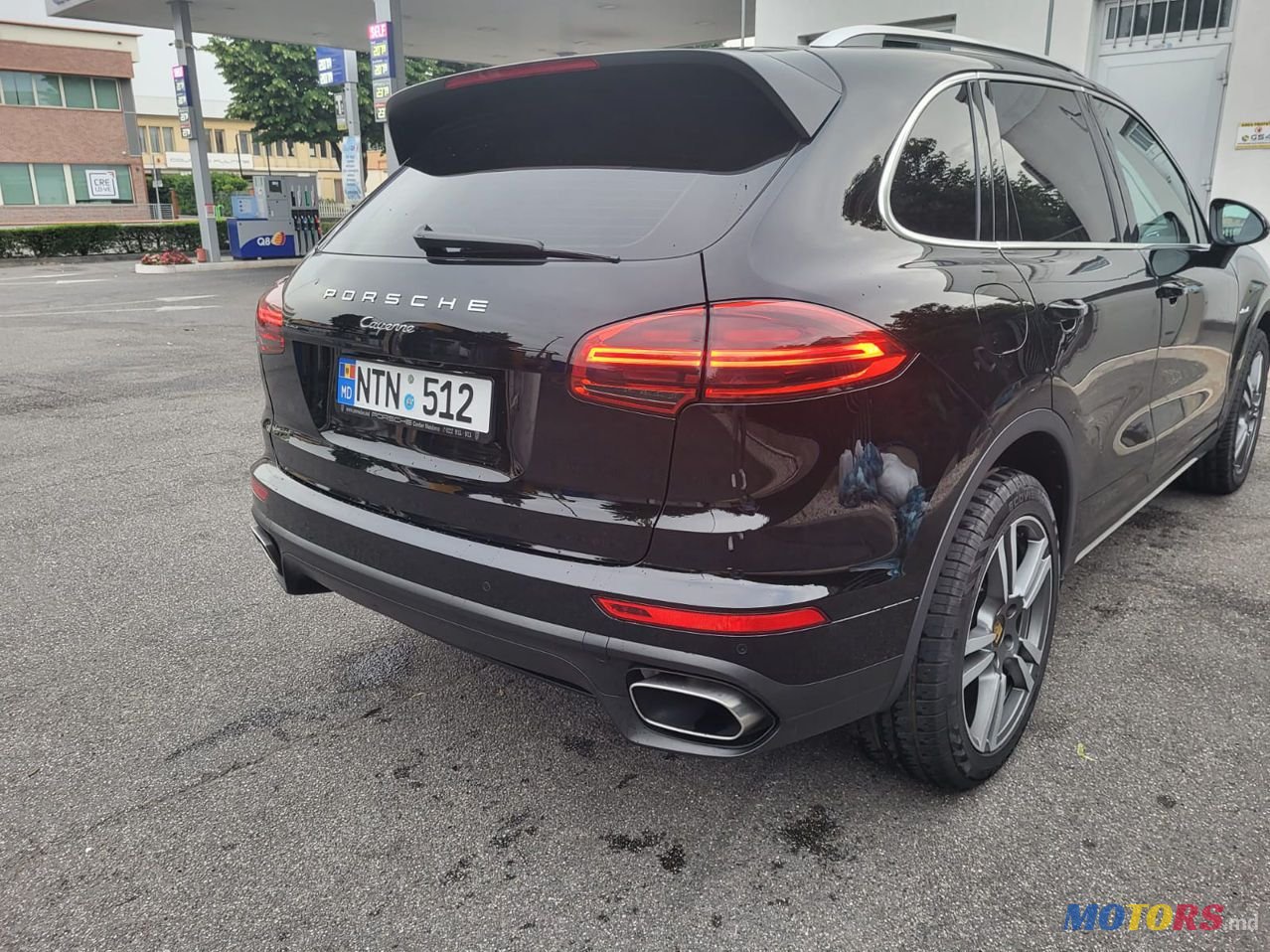 2016' Porsche Cayenne photo #5