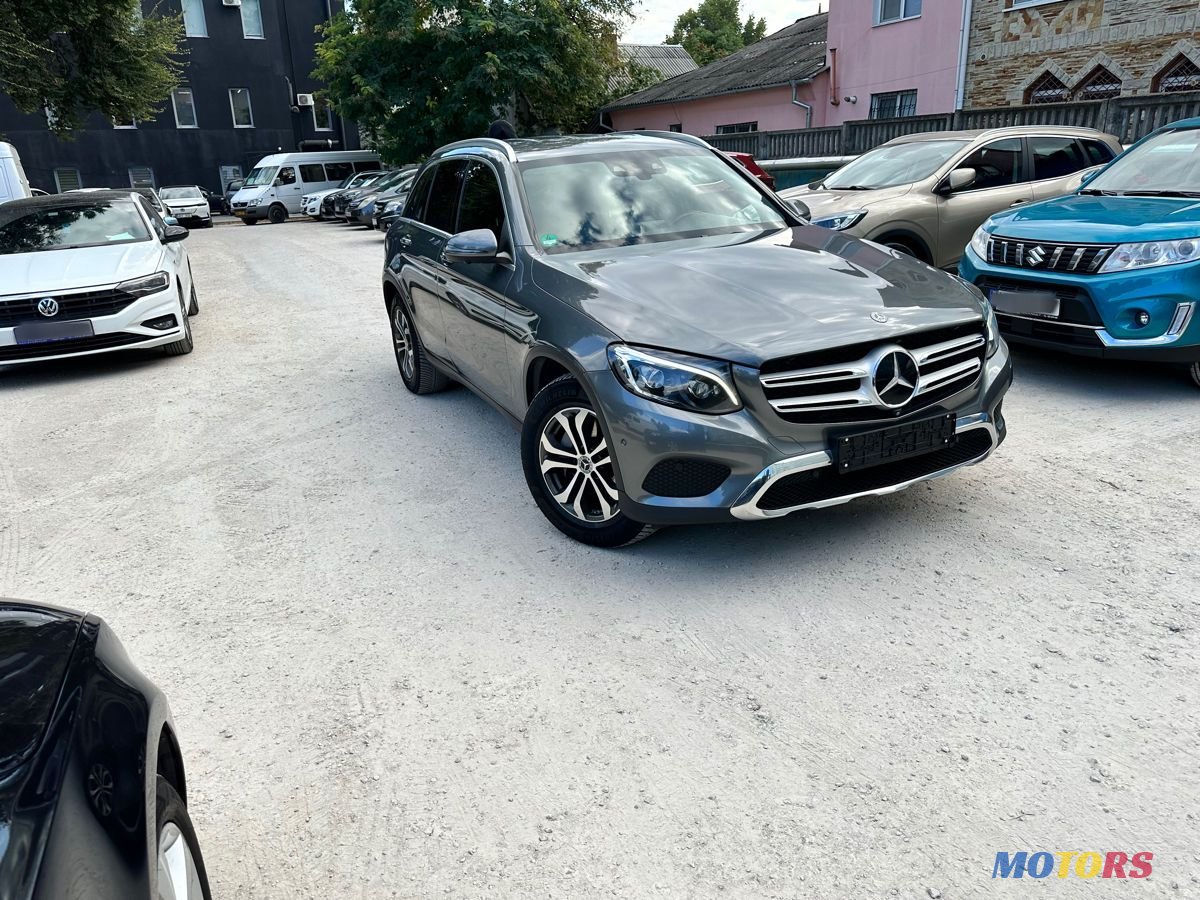 2017' Mercedes-Benz GLC photo #1