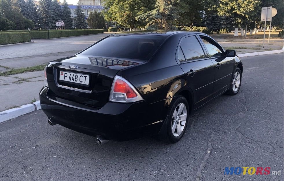 2006' Ford Fusion photo #2