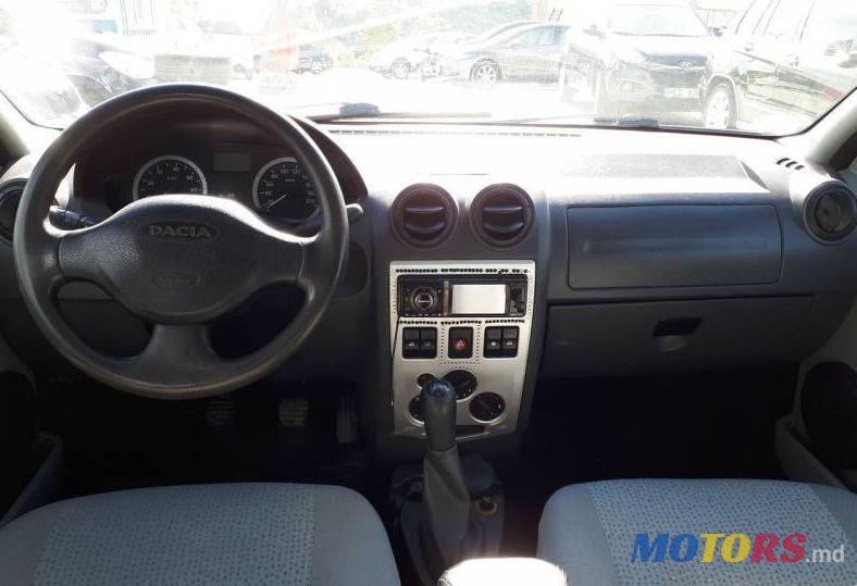 2006' Dacia Logan photo #3