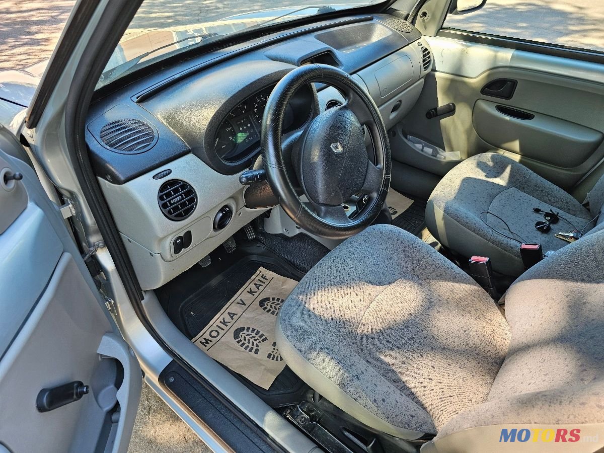 2004' Renault Kangoo photo #6