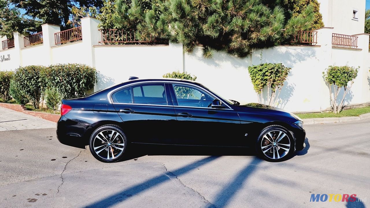 2017' BMW 3 Series photo #5