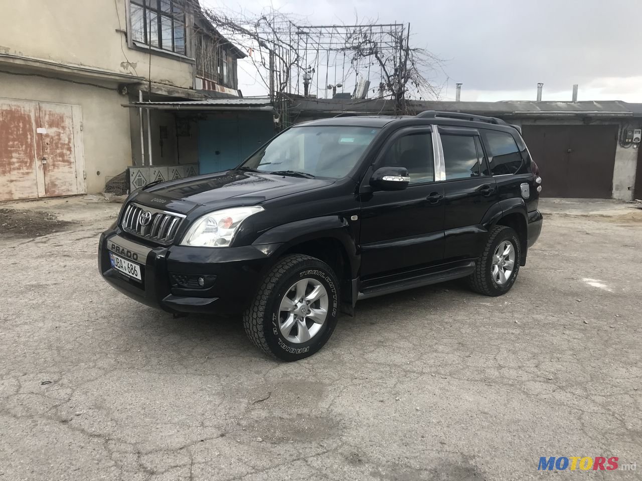 2006' Toyota Land Cruiser Prado photo #1