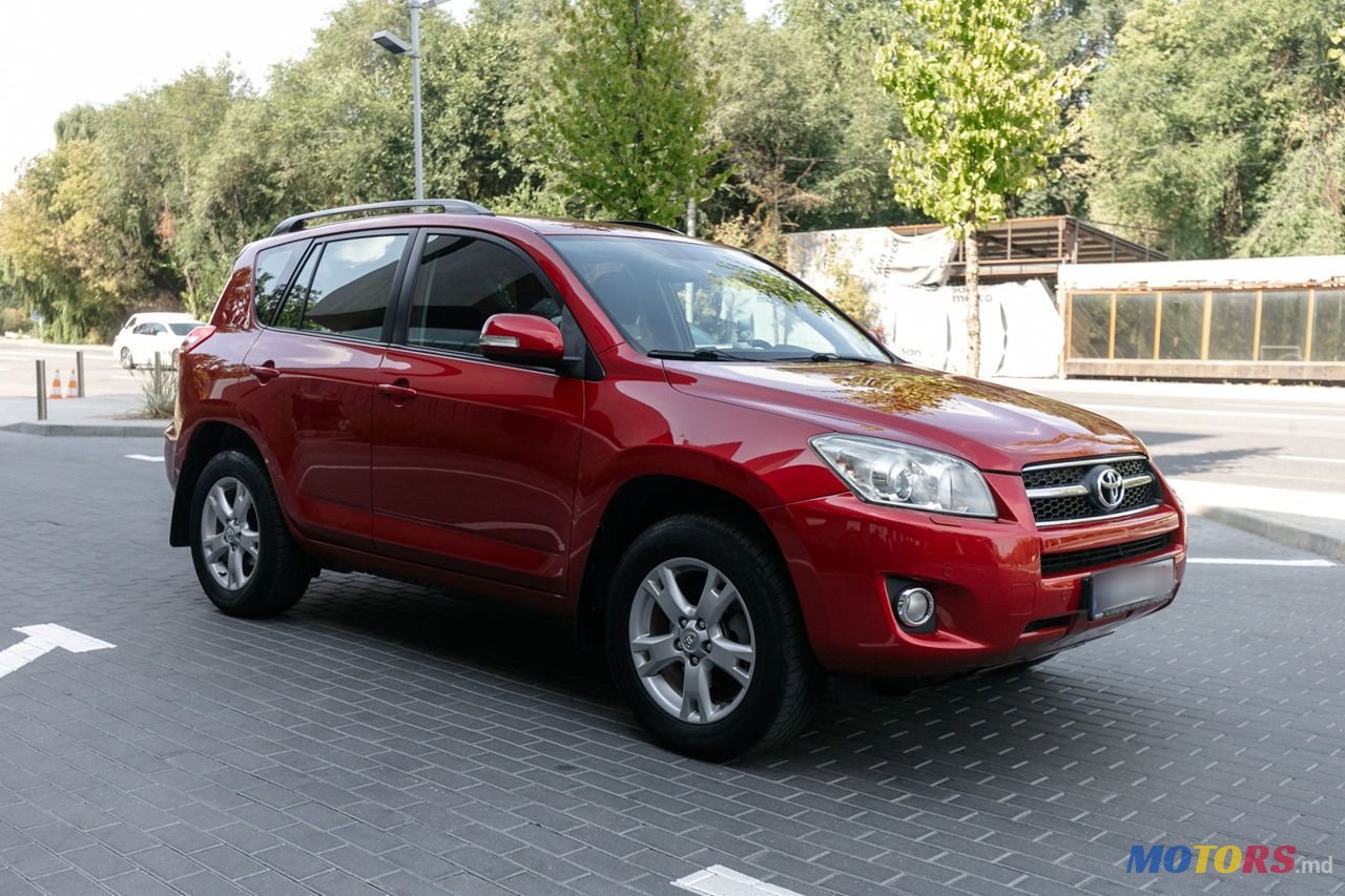 2009' Toyota RAV4 photo #1