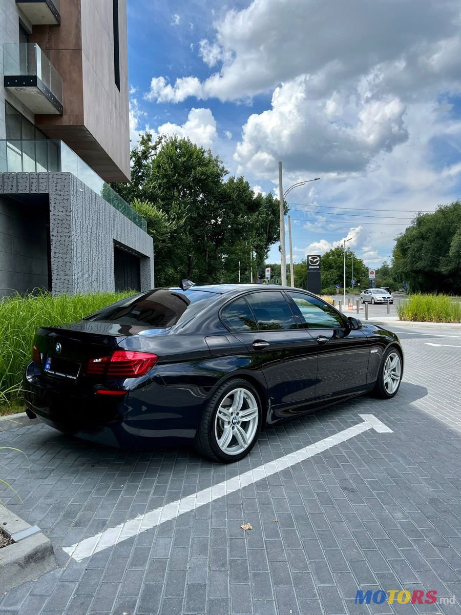 2016' BMW 5 Series photo #3