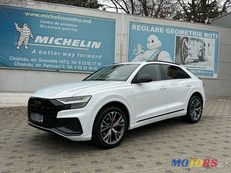 2022' Audi Q8 photo #1