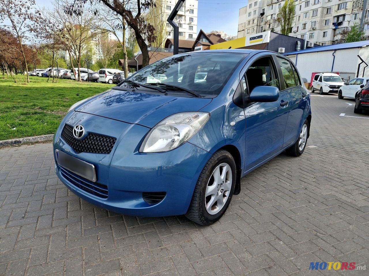 2007' Toyota Yaris photo #2