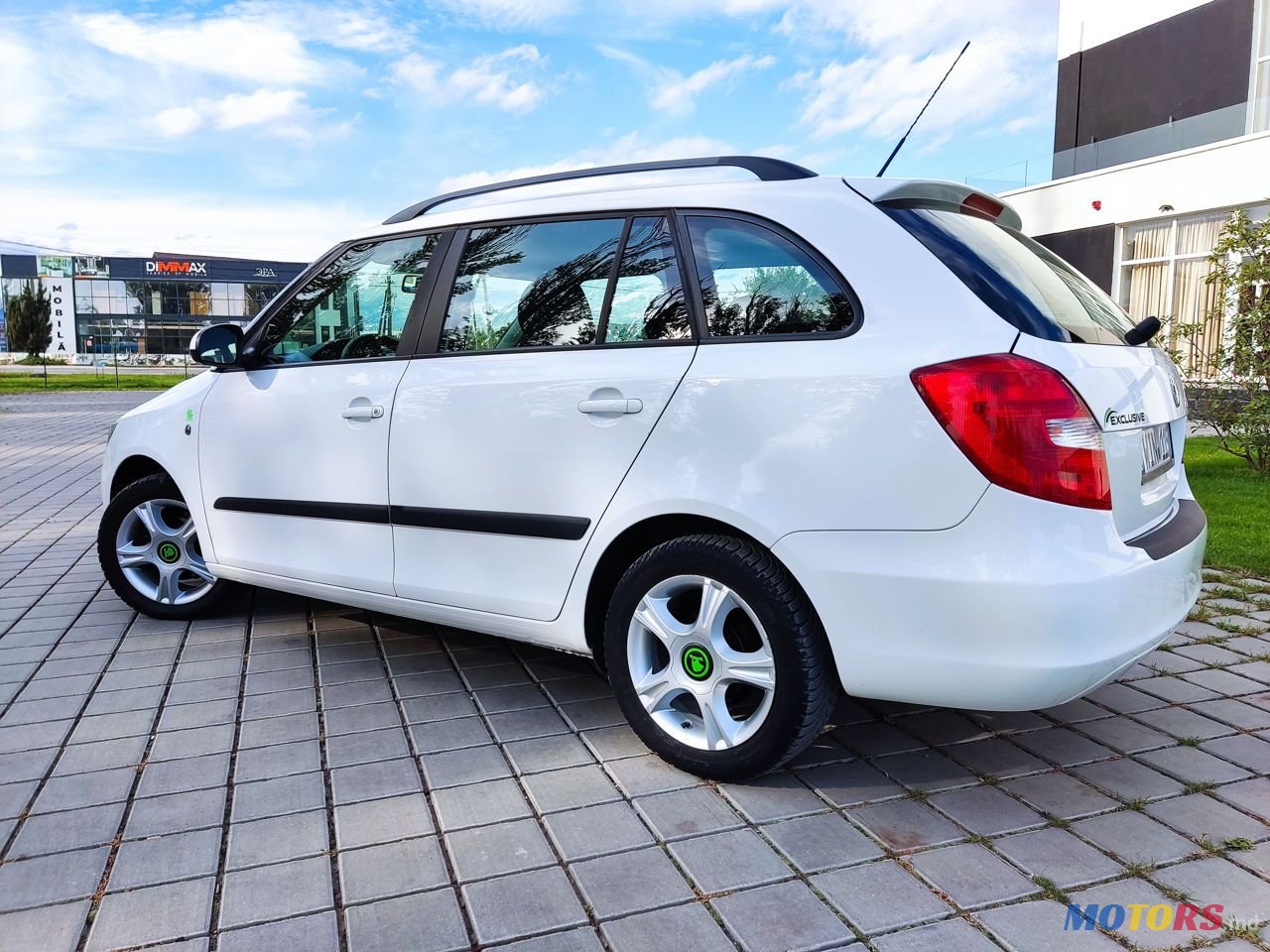 2012' Skoda Fabia photo #5