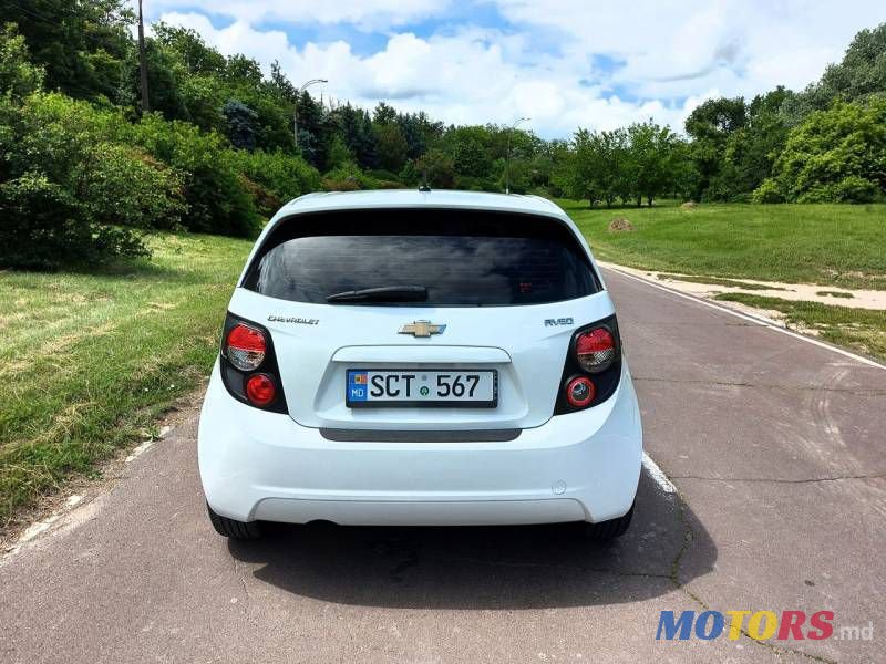 2012' Chevrolet Aveo photo #6