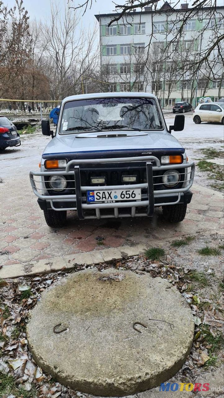 2004' ВАЗ 2121 Niva photo #1