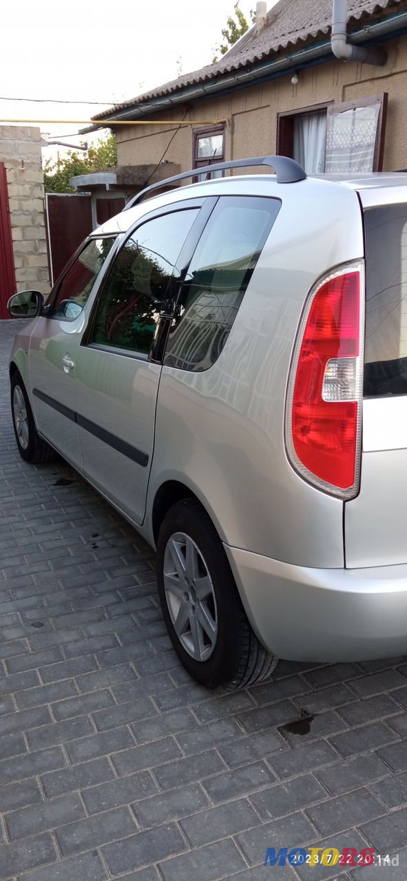 2007' Skoda Roomster photo #3