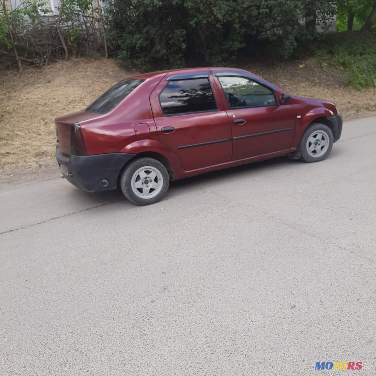 2008' Dacia Logan photo #3