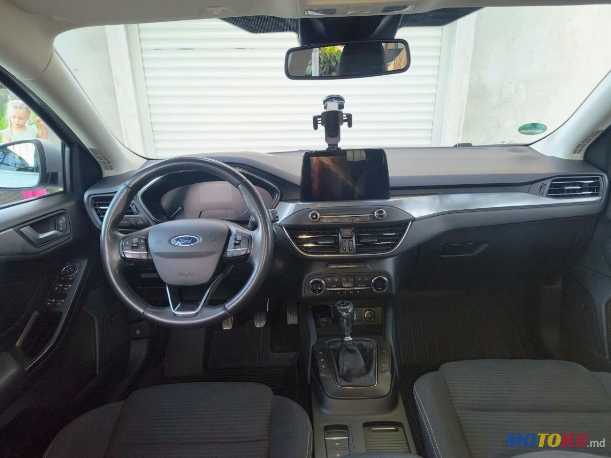 2018' Ford Focus photo #6