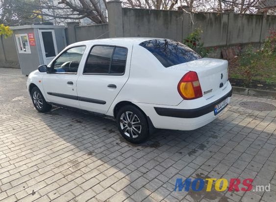 2005' Renault Clio Symbol photo #5