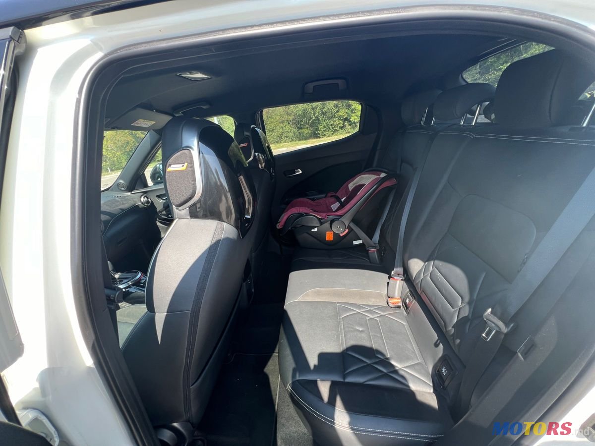 2020' Nissan Juke photo #6