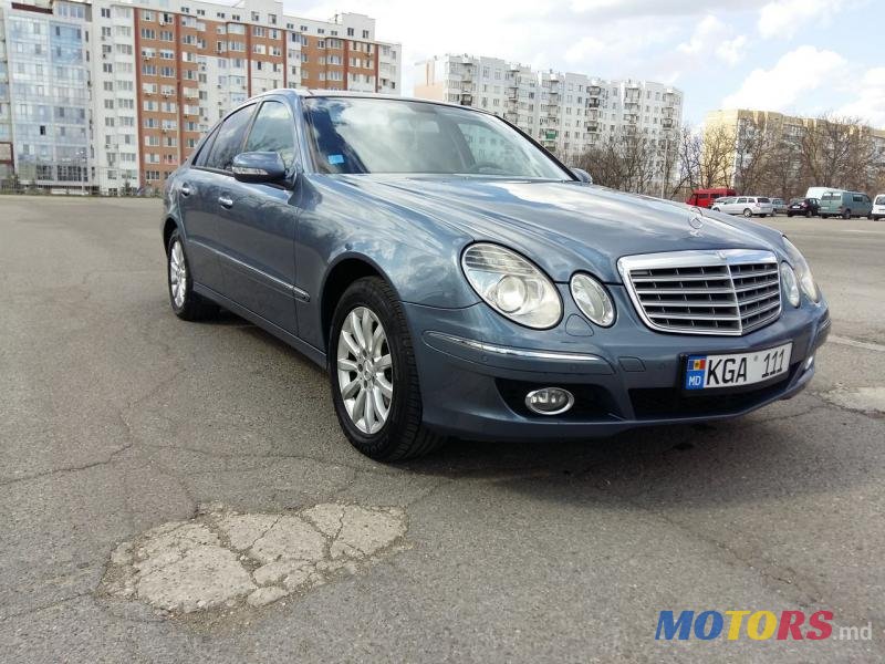 2007' Mercedes-Benz E-Class photo #1