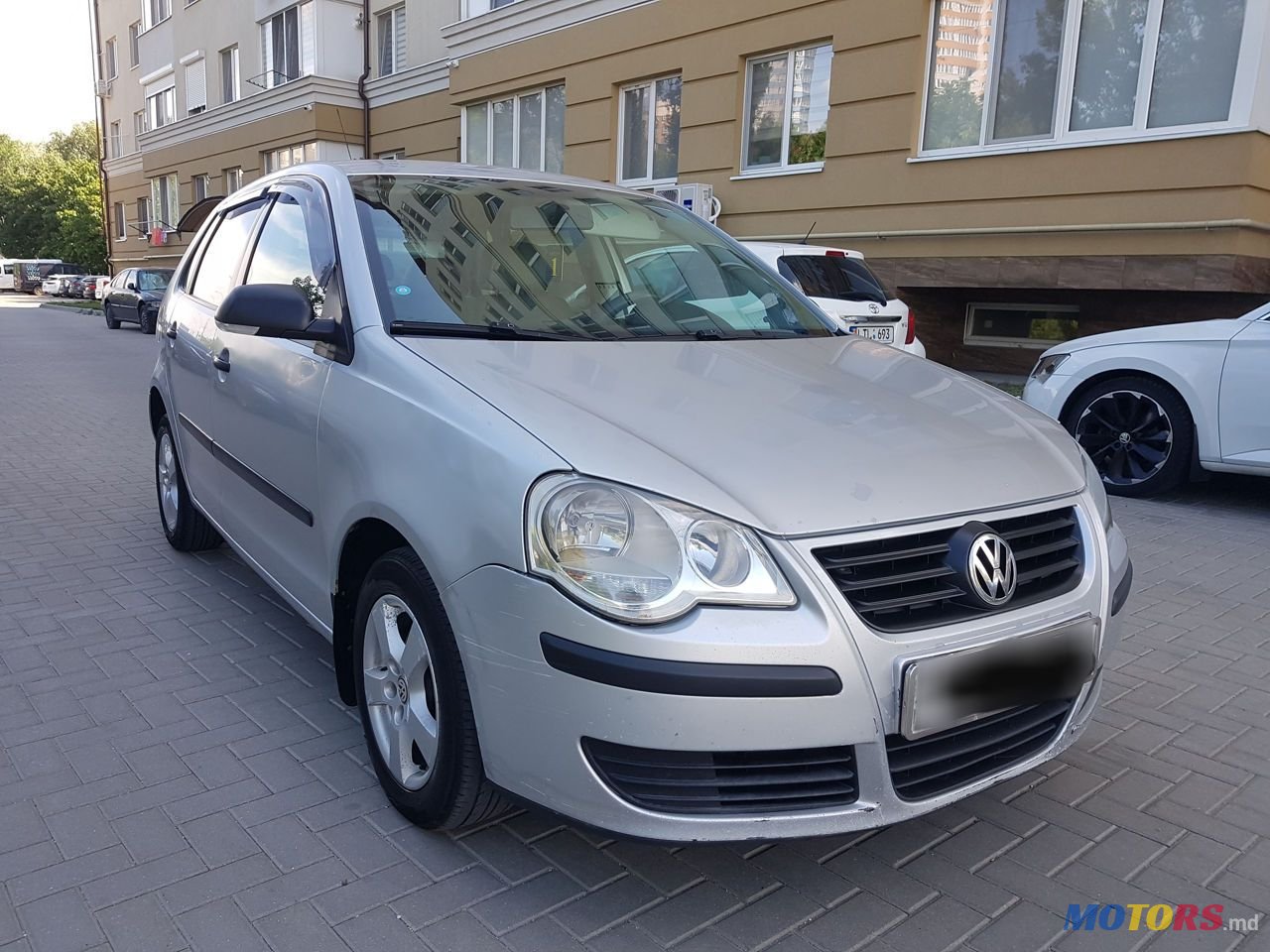 2008' Volkswagen Polo photo #1