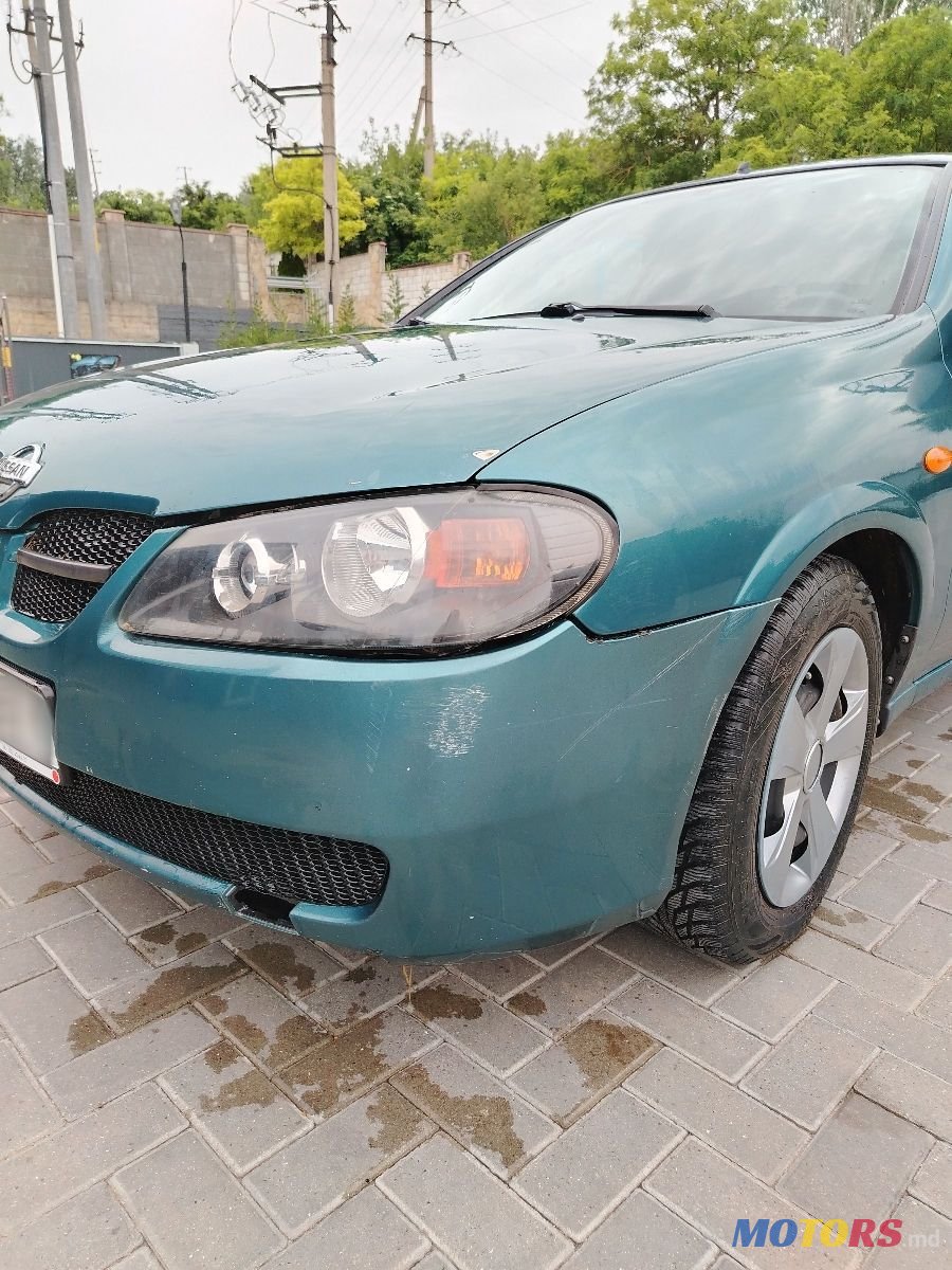 2003' Nissan Almera photo #5