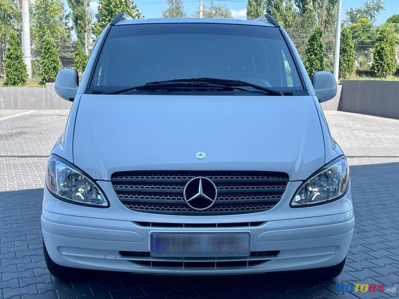 2006' Mercedes-Benz Viano photo #4