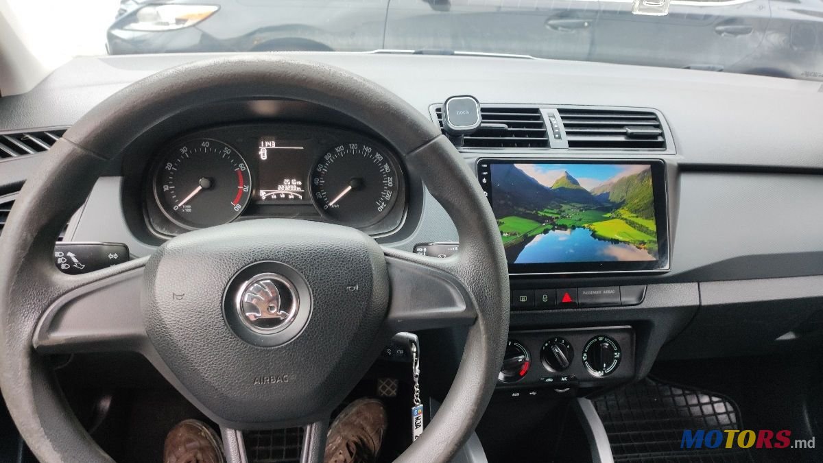 2015' Skoda Fabia photo #6