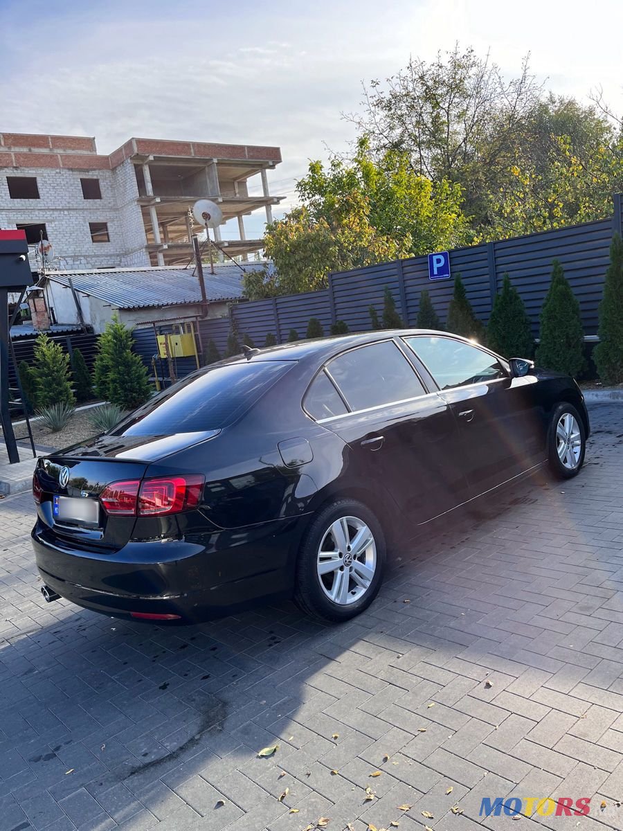 2014' Volkswagen Jetta photo #4