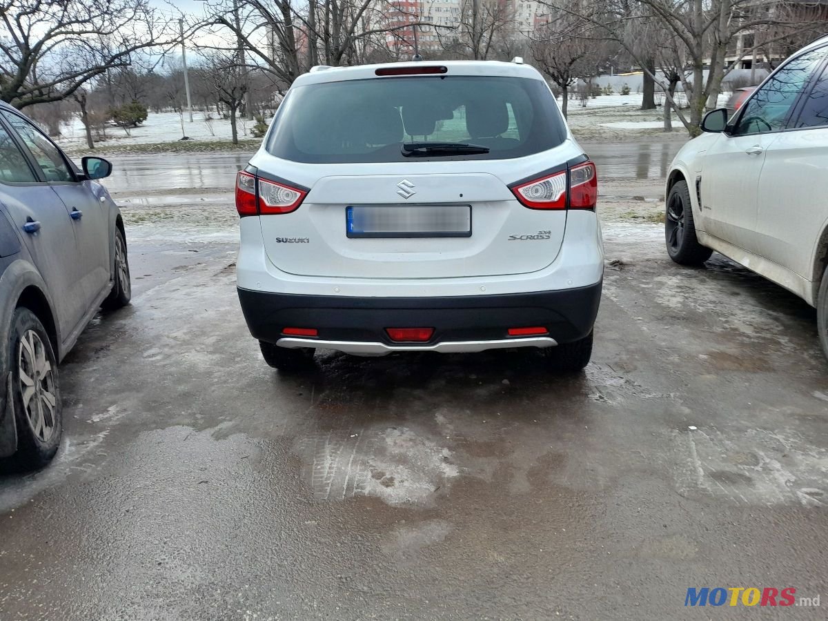 2013' Suzuki S-Cross photo #4
