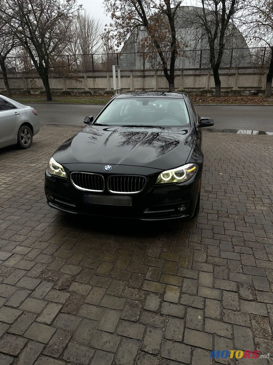 2015' BMW 5 Series photo #2