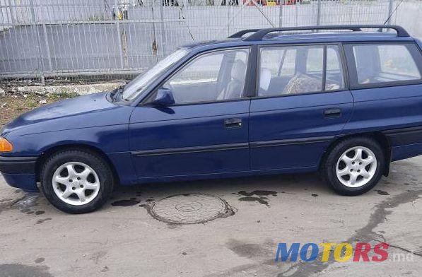 1993' Opel Astra photo #1