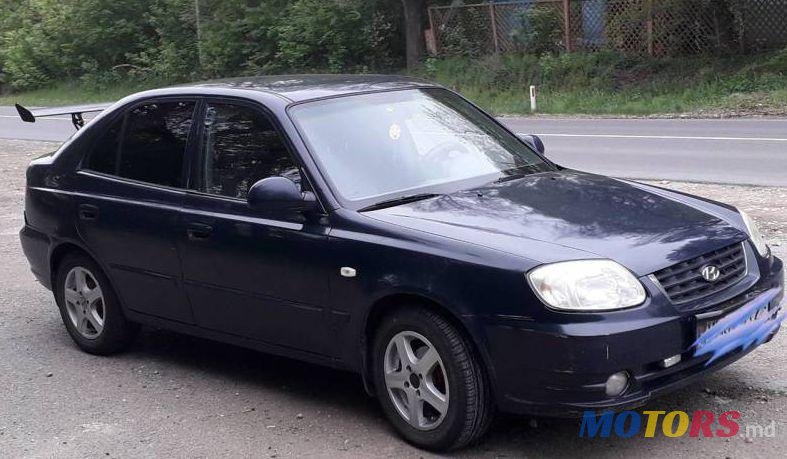 2003' Hyundai Accent photo #1