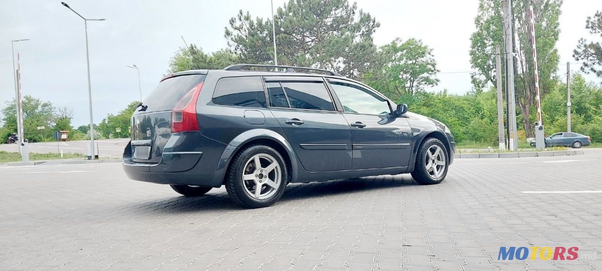 2007' Renault Megane photo #6