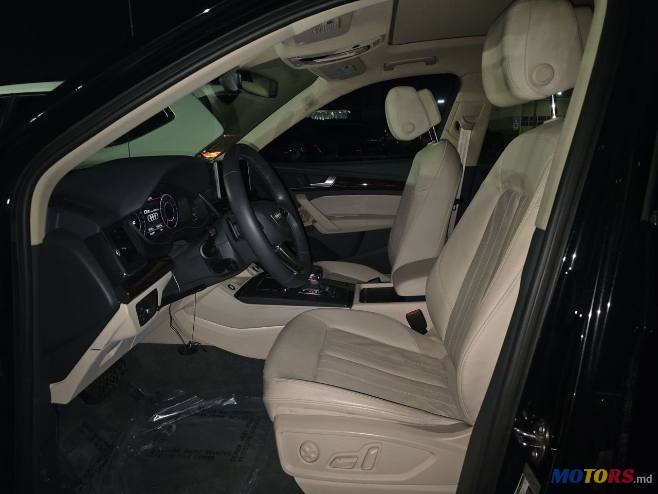 2019' Audi Q5 photo #5