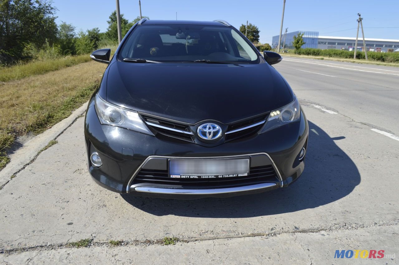 2014' Toyota Auris photo #1