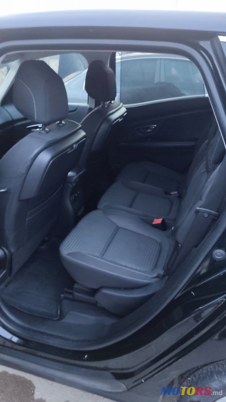 2017' Renault Scenic photo #6