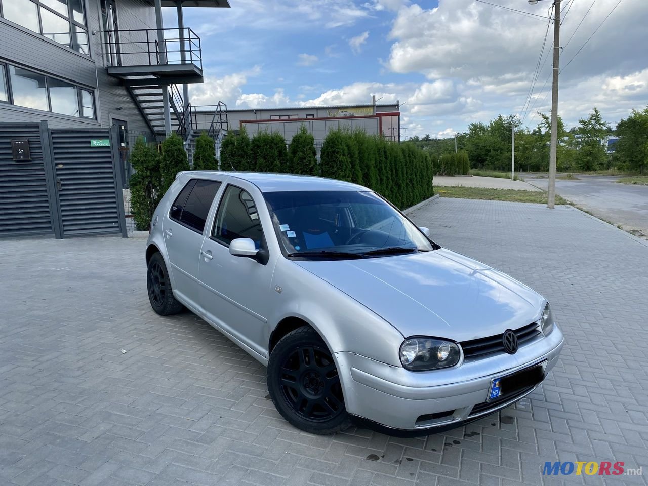 2000' Volkswagen Golf photo #1