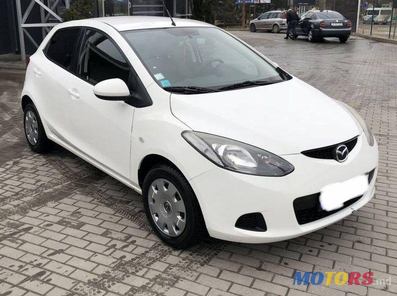 2009' Mazda 2 photo #1
