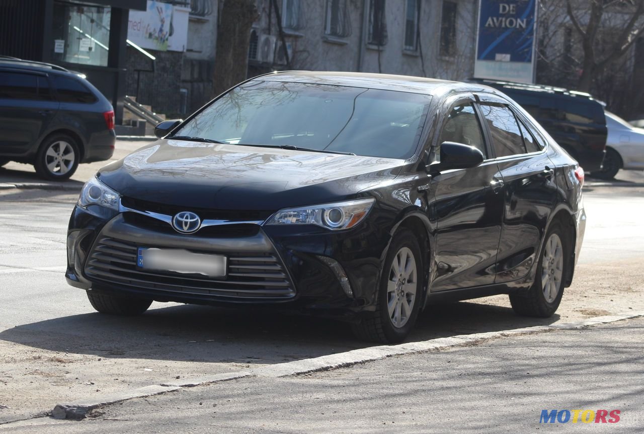 2015' Toyota Camry photo #2