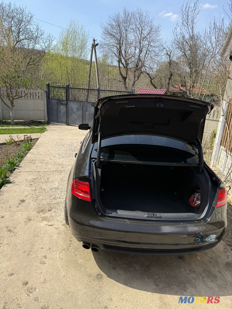 2012' Audi A4 photo #4