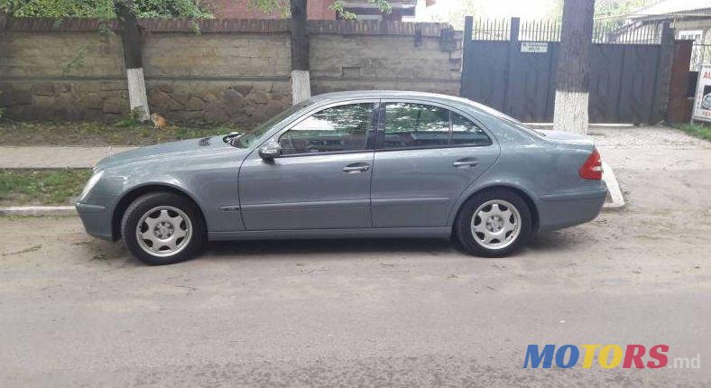 2005' Mercedes-Benz E photo #1