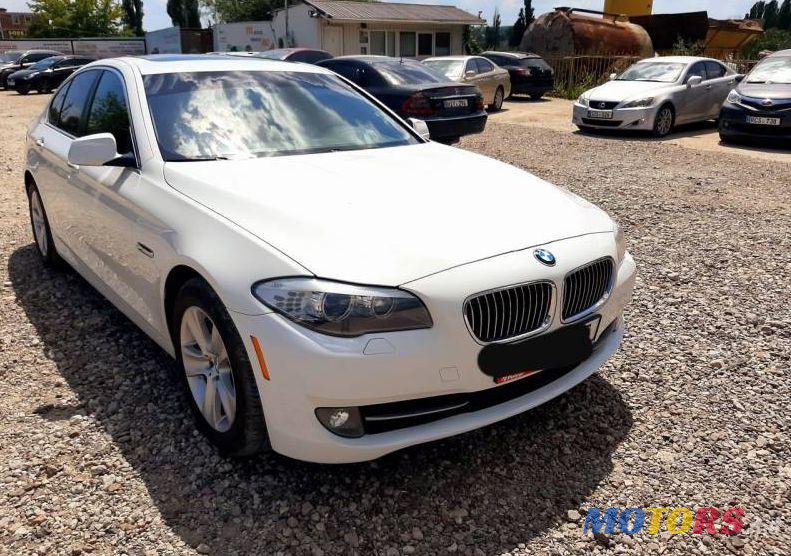 2012' BMW 5 photo #1